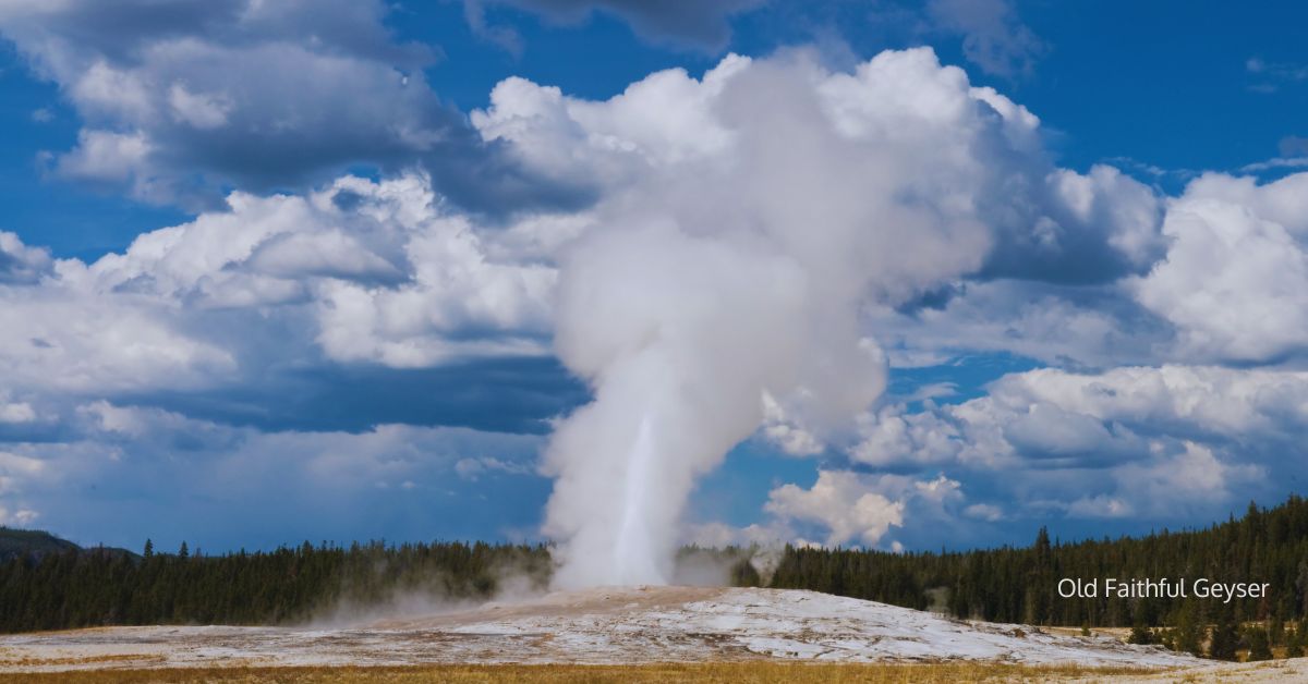 Picture of Old Faithful Geyser